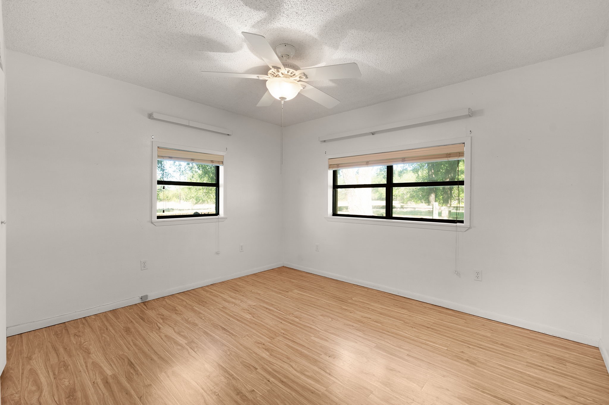 1830 Fm 221 Hamilton TX 76531