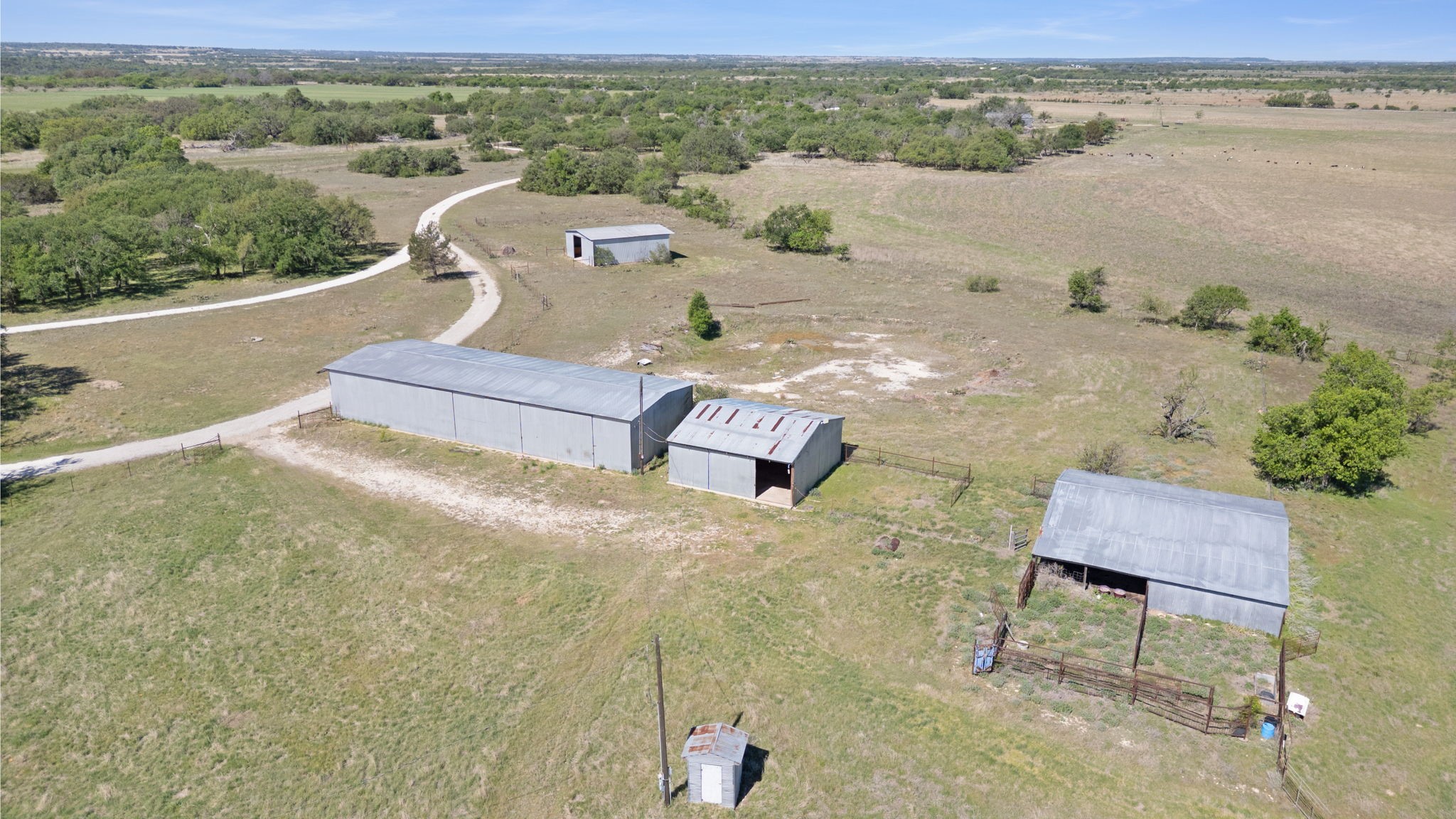 1830 Fm 221 Hamilton TX 76531
