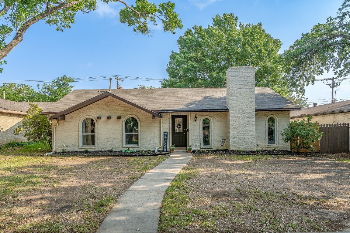 1309 Carnation Drive Lewisville TX 75067