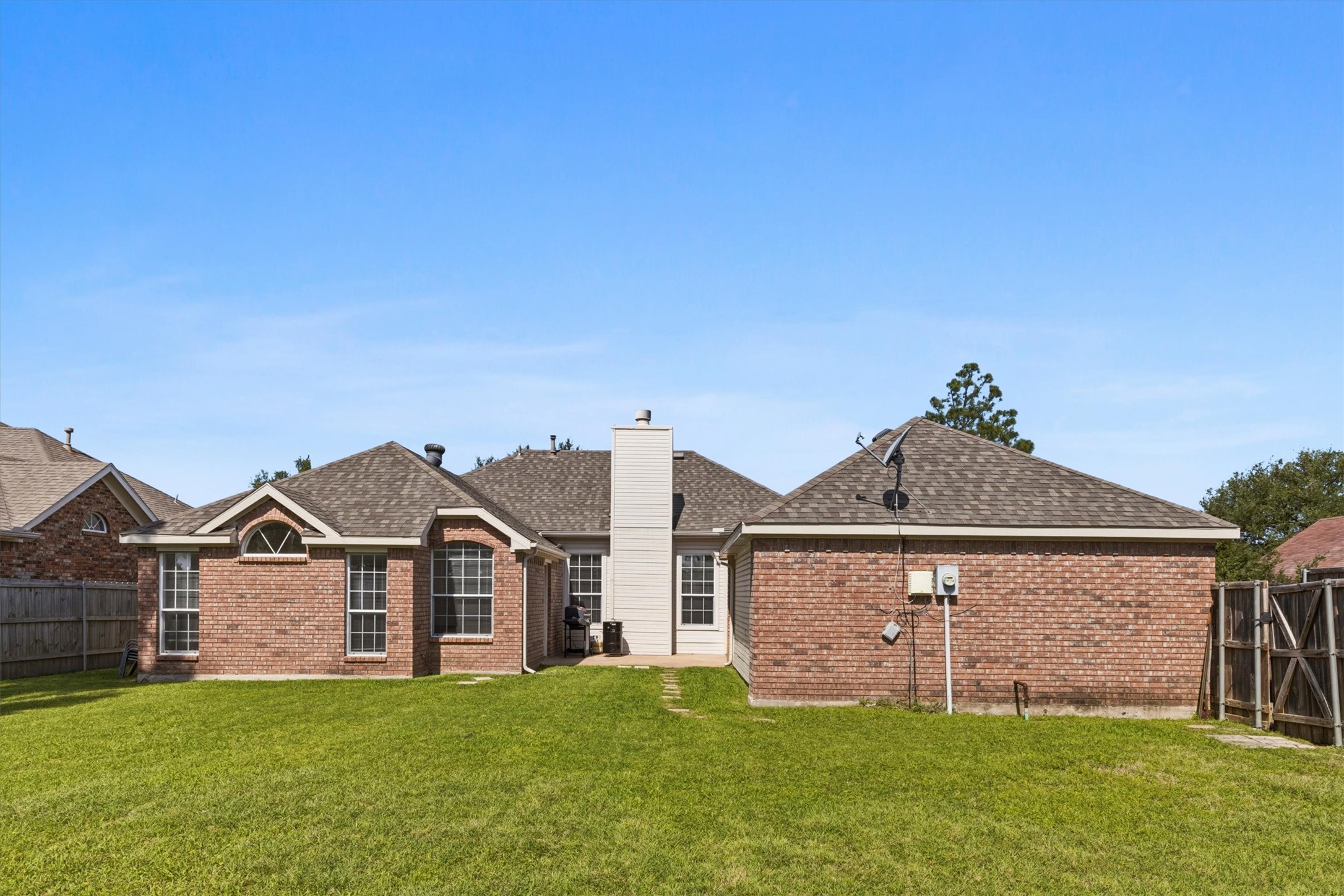 6318 Ahnee Drive Rowlett TX 75089