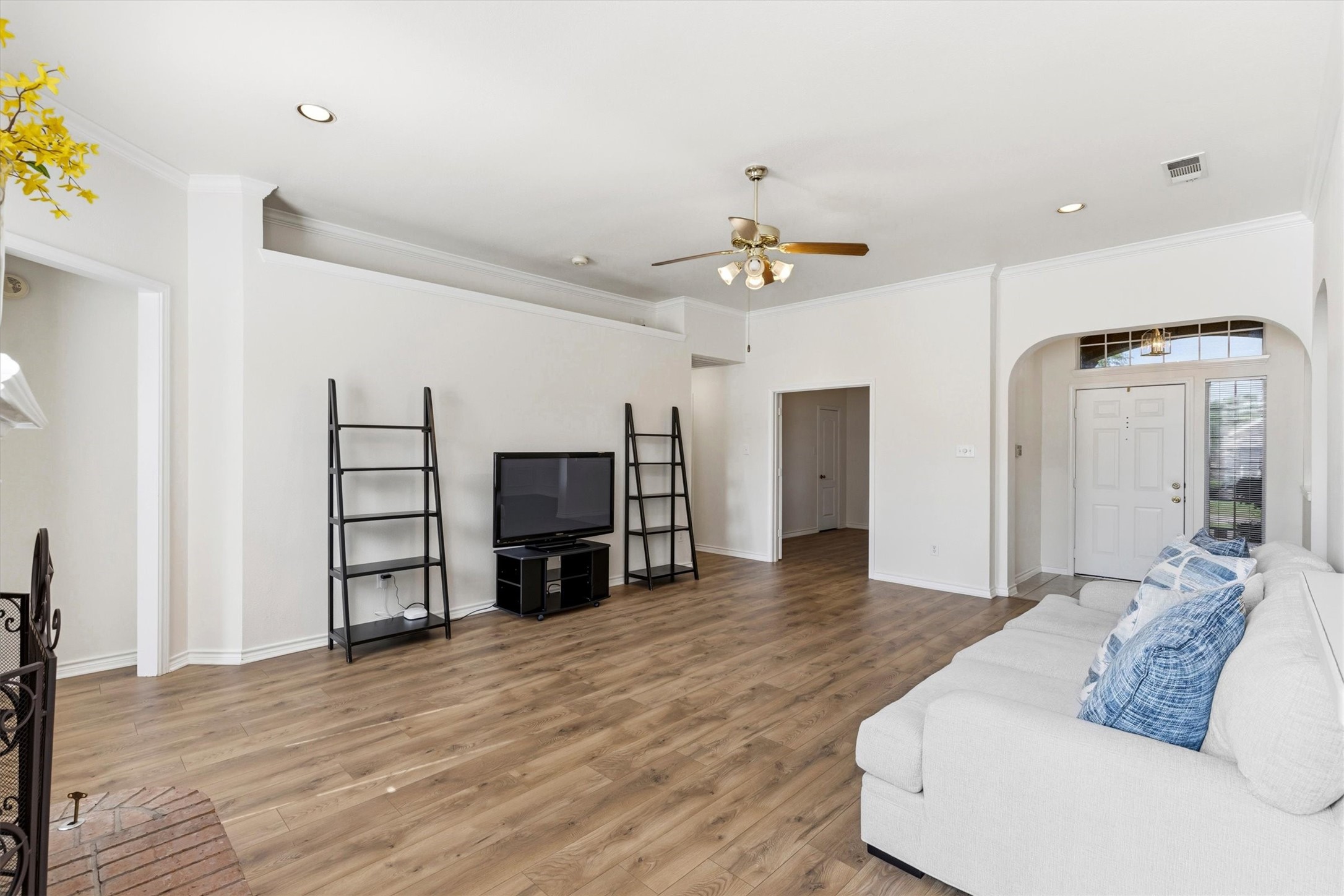 6318 Ahnee Drive Rowlett TX 75089