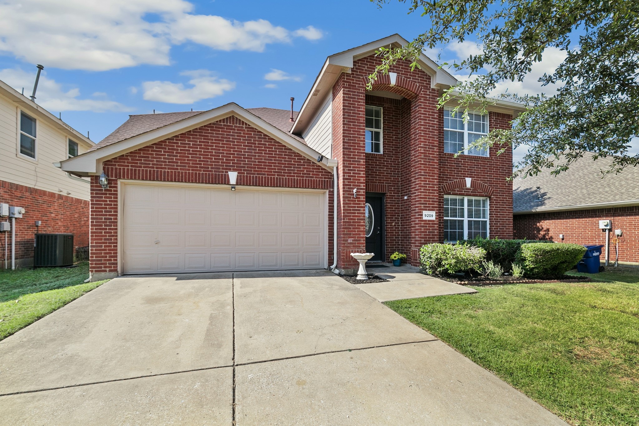 9209 Harrisburg Lane Mckinney TX 75071