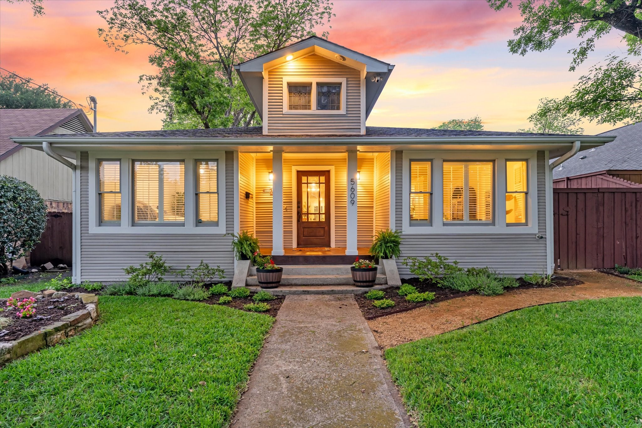 5609 Reiger Avenue Dallas TX 75214