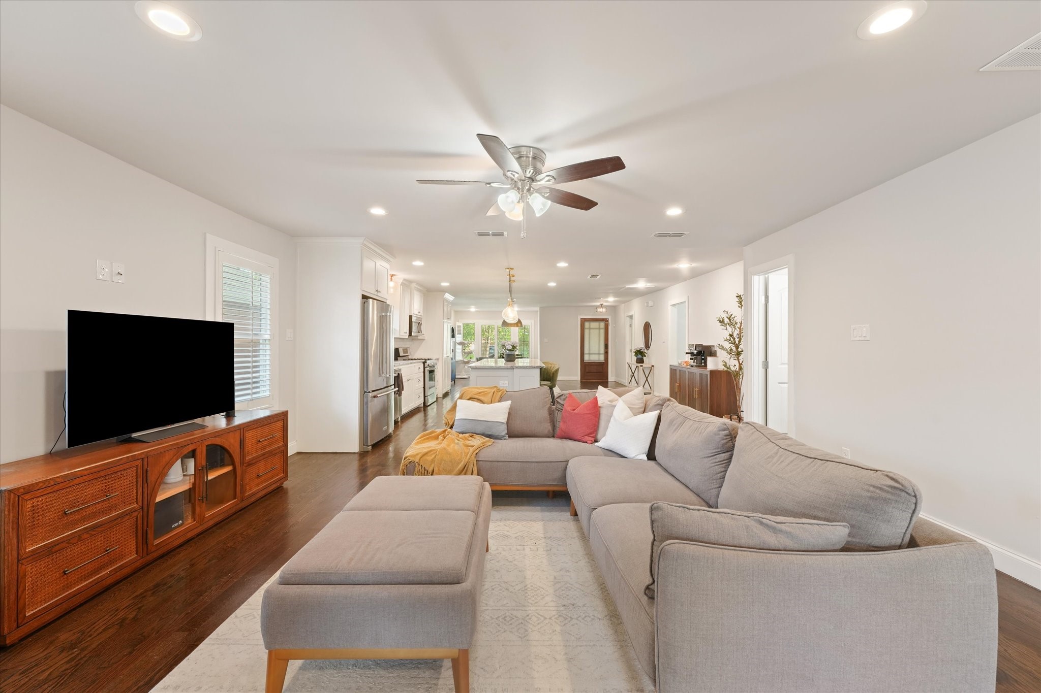 5609 Reiger Avenue Dallas TX 75214
