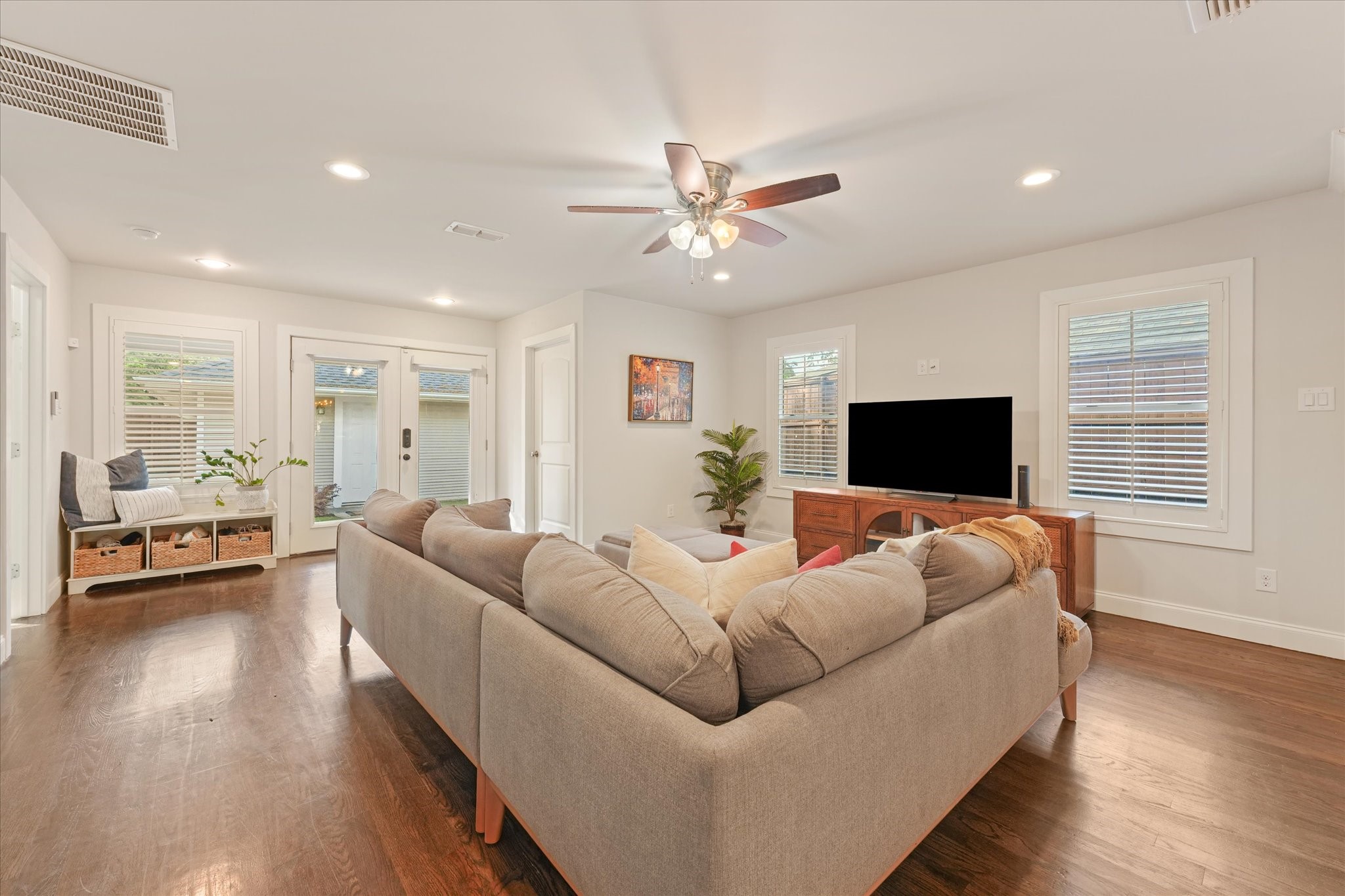 5609 Reiger Avenue Dallas TX 75214