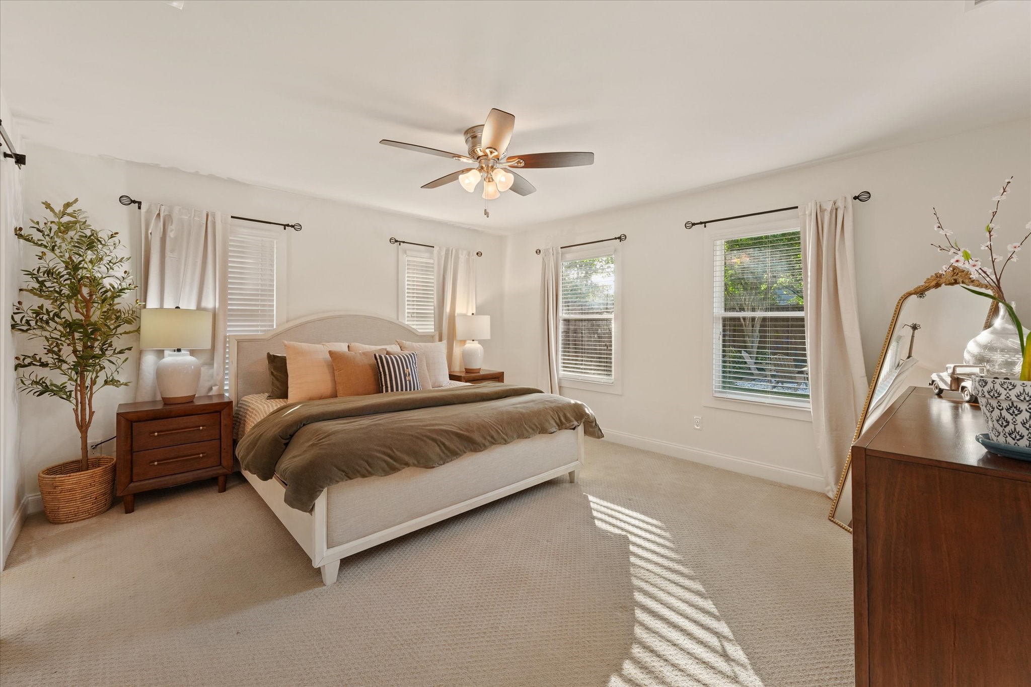 5609 Reiger Avenue Dallas TX 75214
