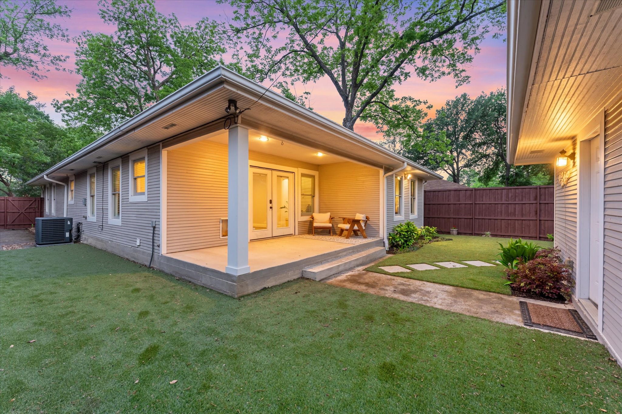 5609 Reiger Avenue Dallas TX 75214