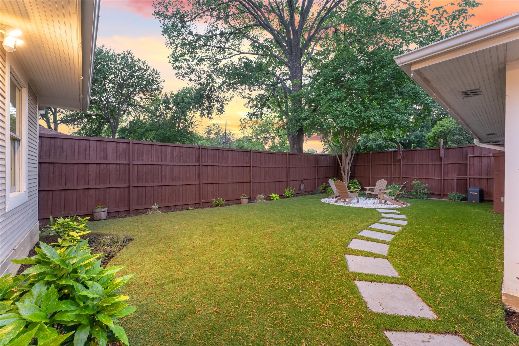 5609 Reiger Avenue Dallas TX 75214