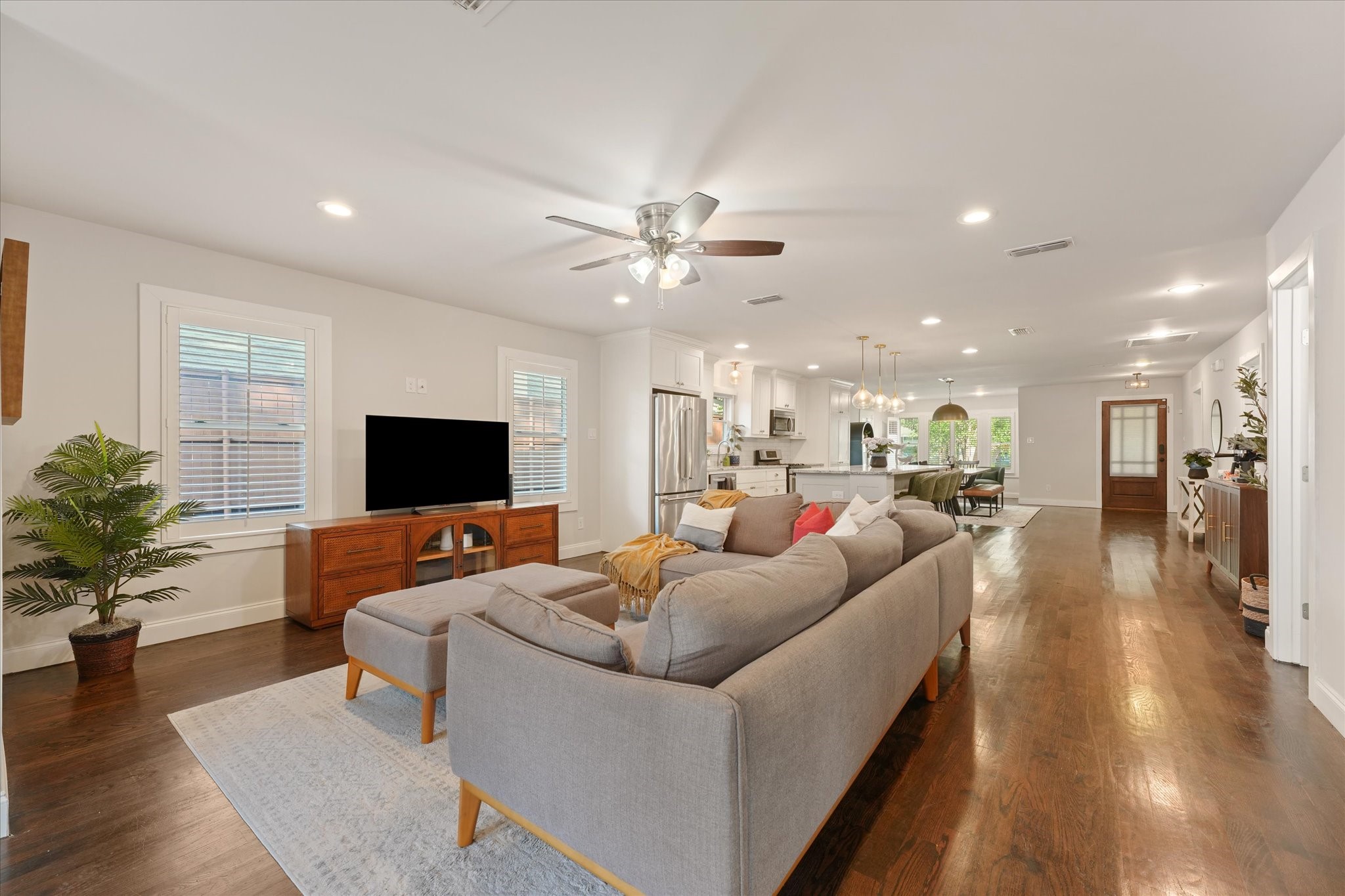 5609 Reiger Avenue Dallas TX 75214