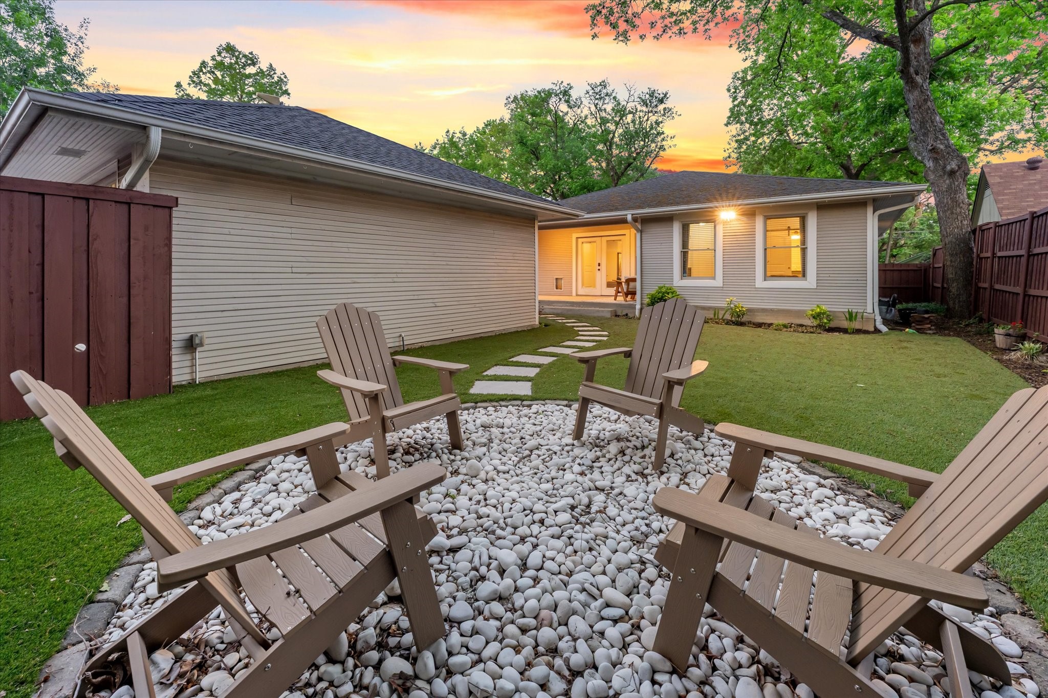 5609 Reiger Avenue Dallas TX 75214
