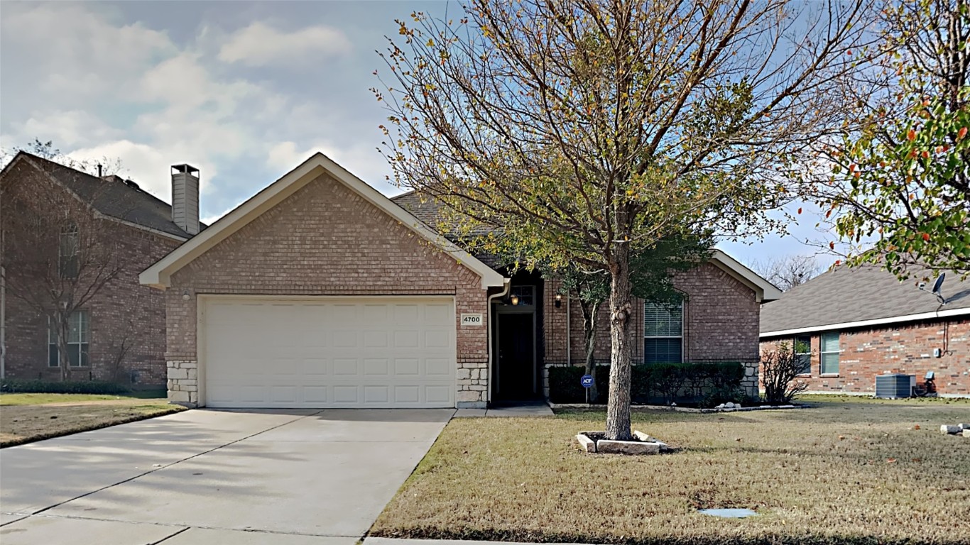 4700 Island Bay Drive Arlington TX 76016