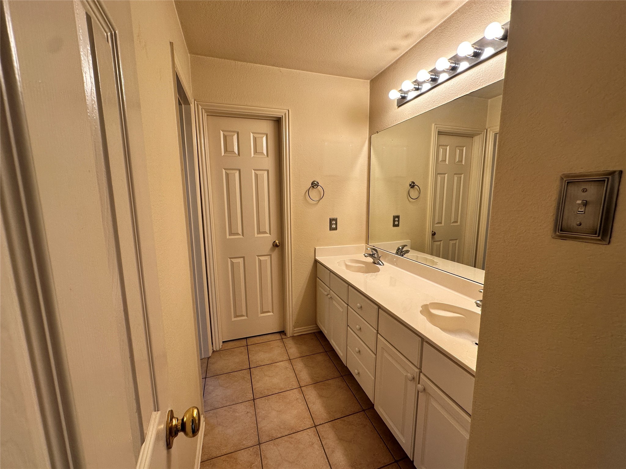 1810 Round Rock Drive Allen TX 75002