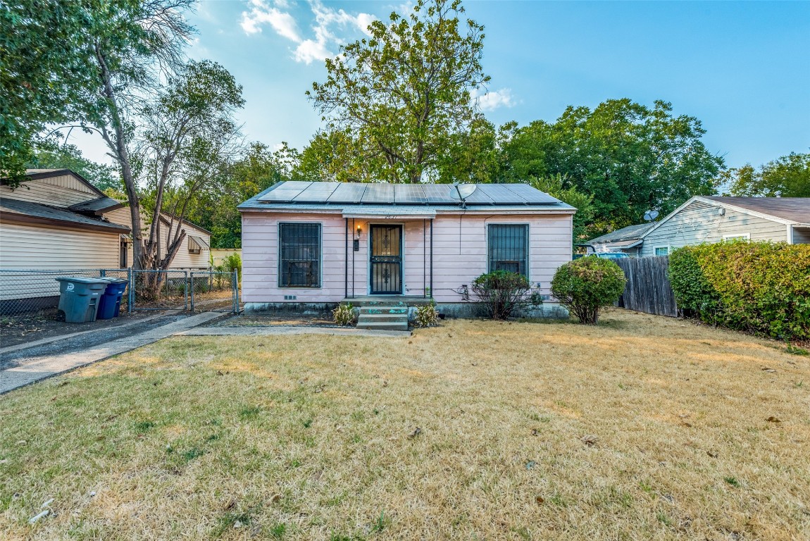 2631 Kathleen Avenue Dallas TX 75216