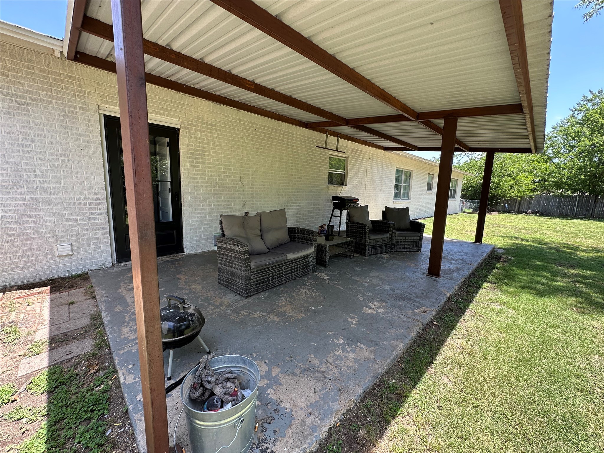 408 W Armstrong Comanche TX 76442
