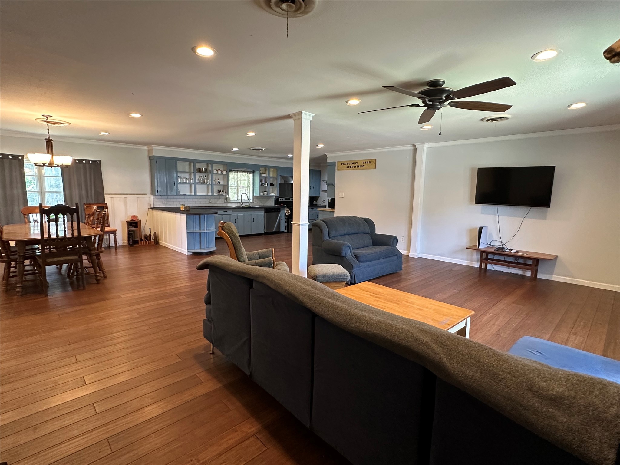 408 W Armstrong Comanche TX 76442