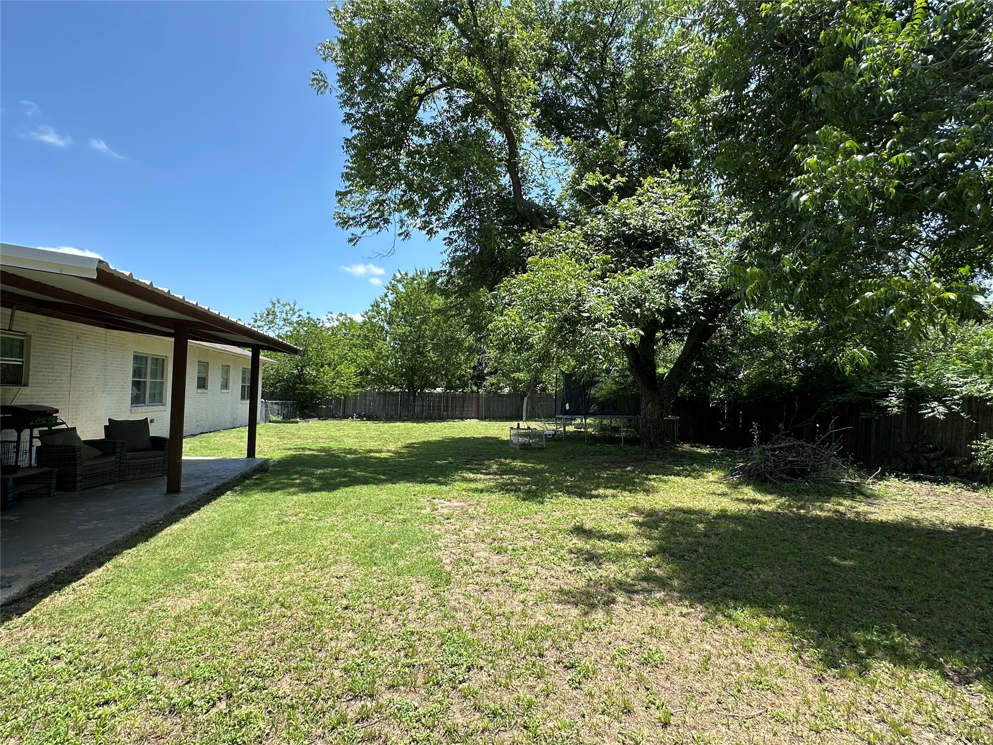 408 W Armstrong Comanche TX 76442