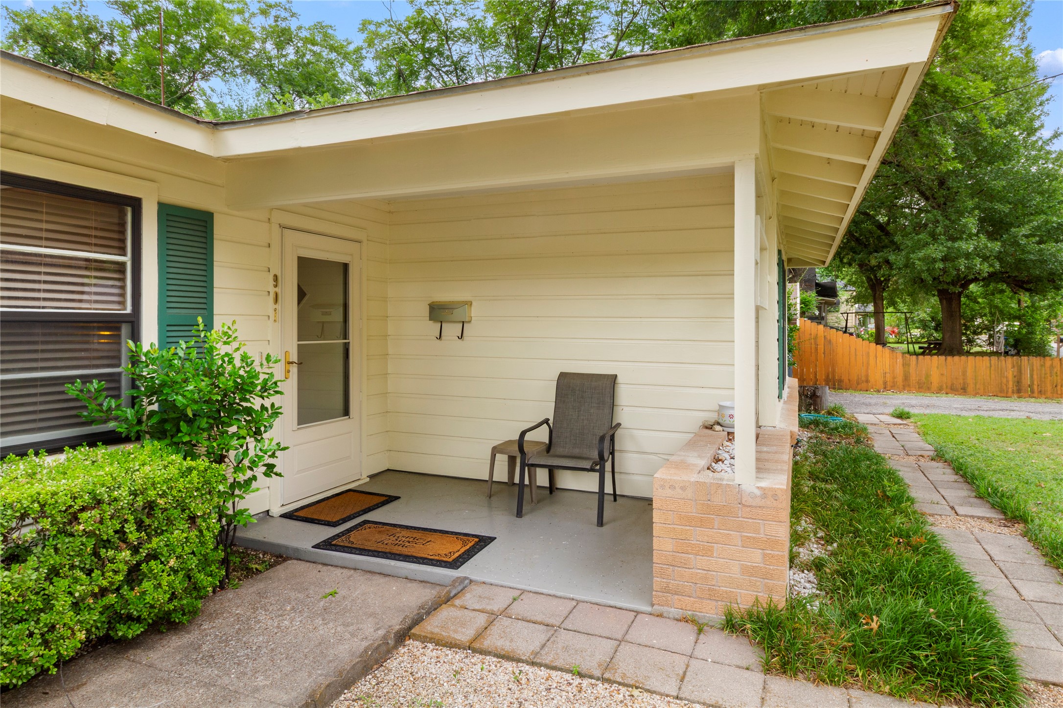901 N 23 1/2 Street Corsicana TX 75110