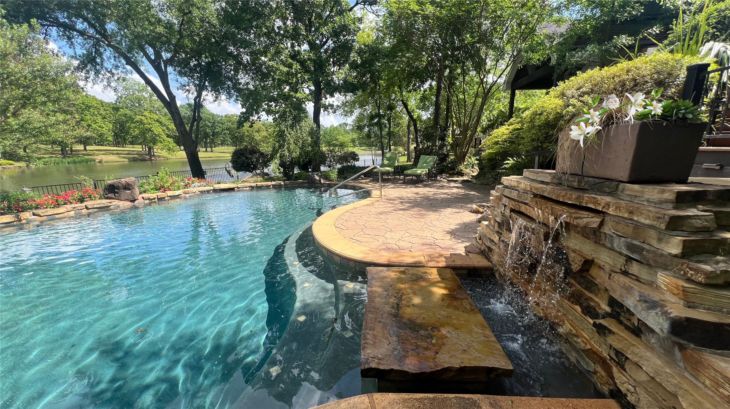 224 Colonial Drive Mabank TX 75156
