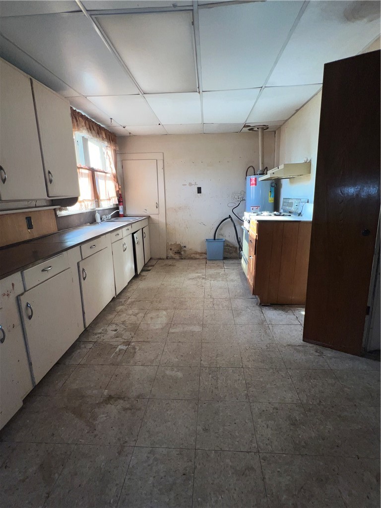 201 N Wiebusch Street Riesel TX 76682