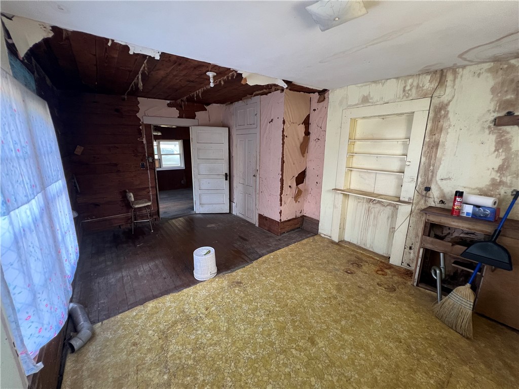 201 N Wiebusch Street Riesel TX 76682