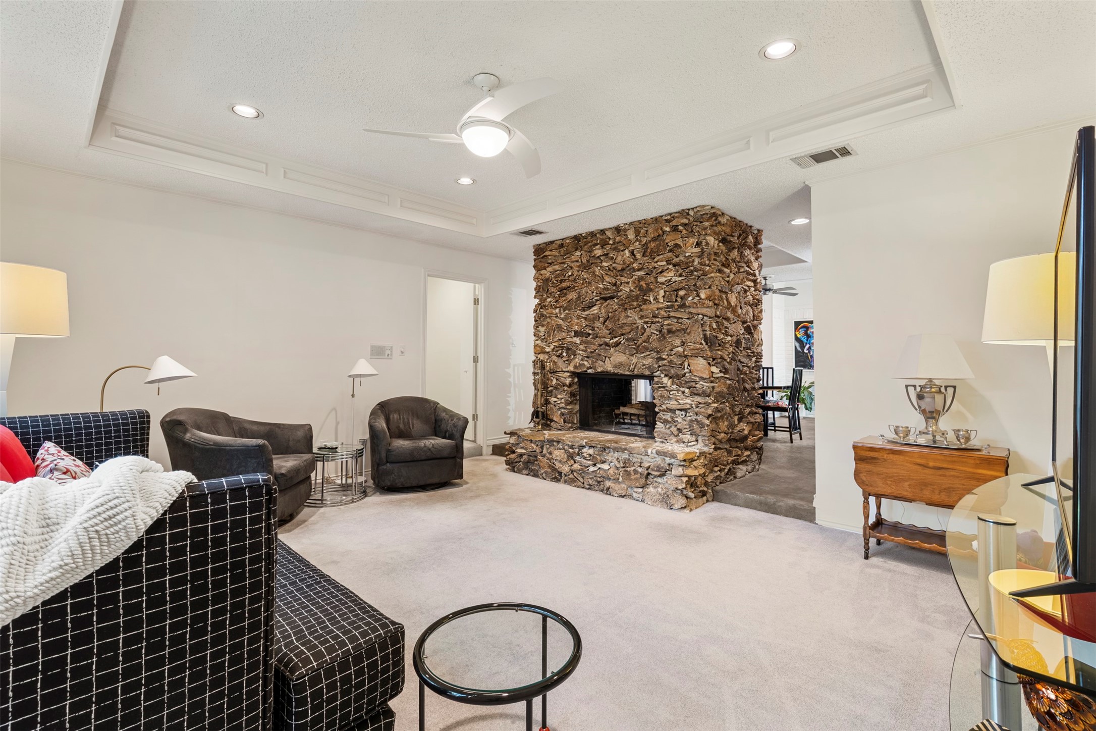 6432 Barkwood Lane Dallas TX 75248