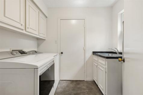 6432 Barkwood Lane Dallas TX 75248