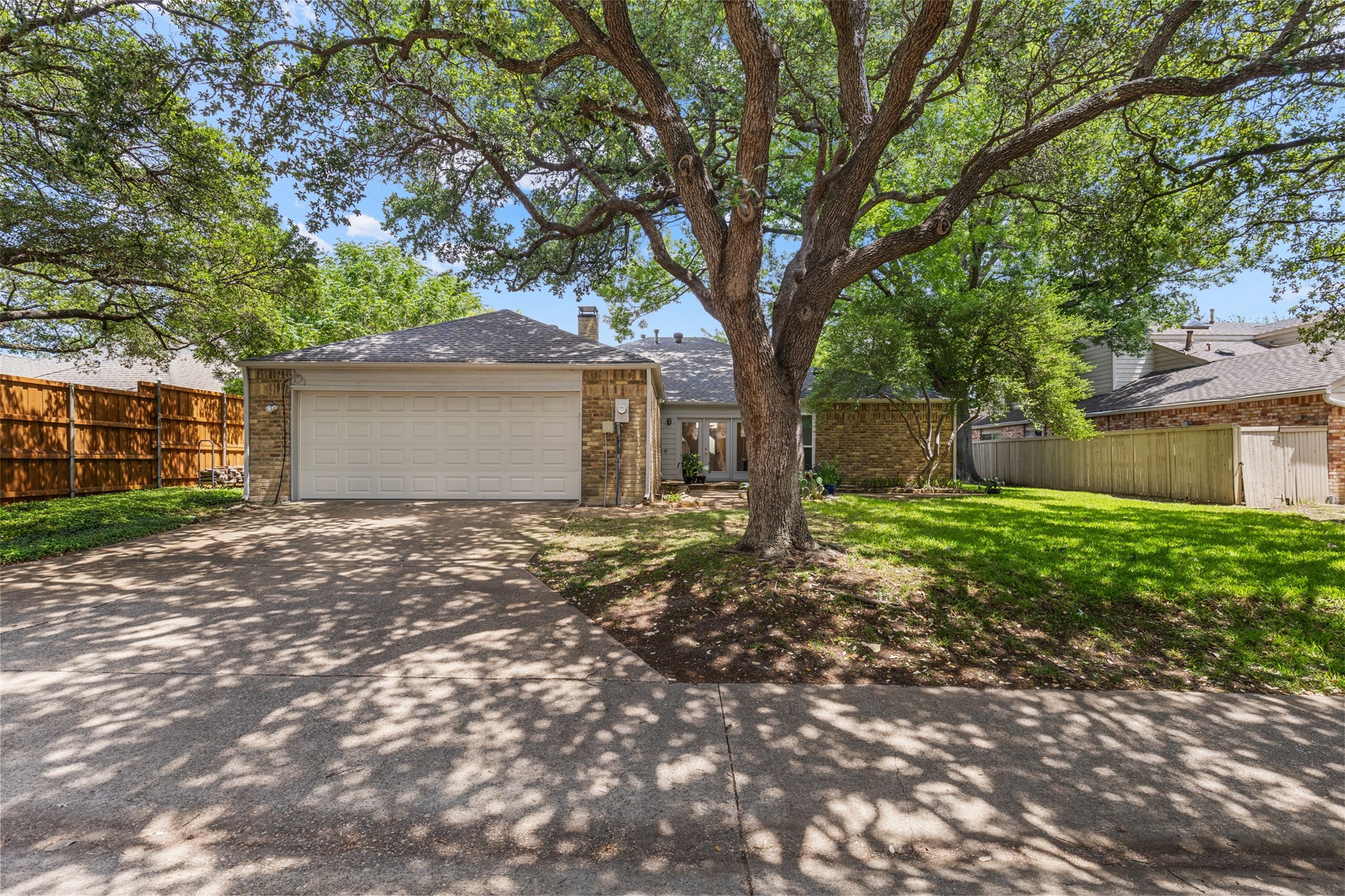 6432 Barkwood Lane Dallas TX 75248