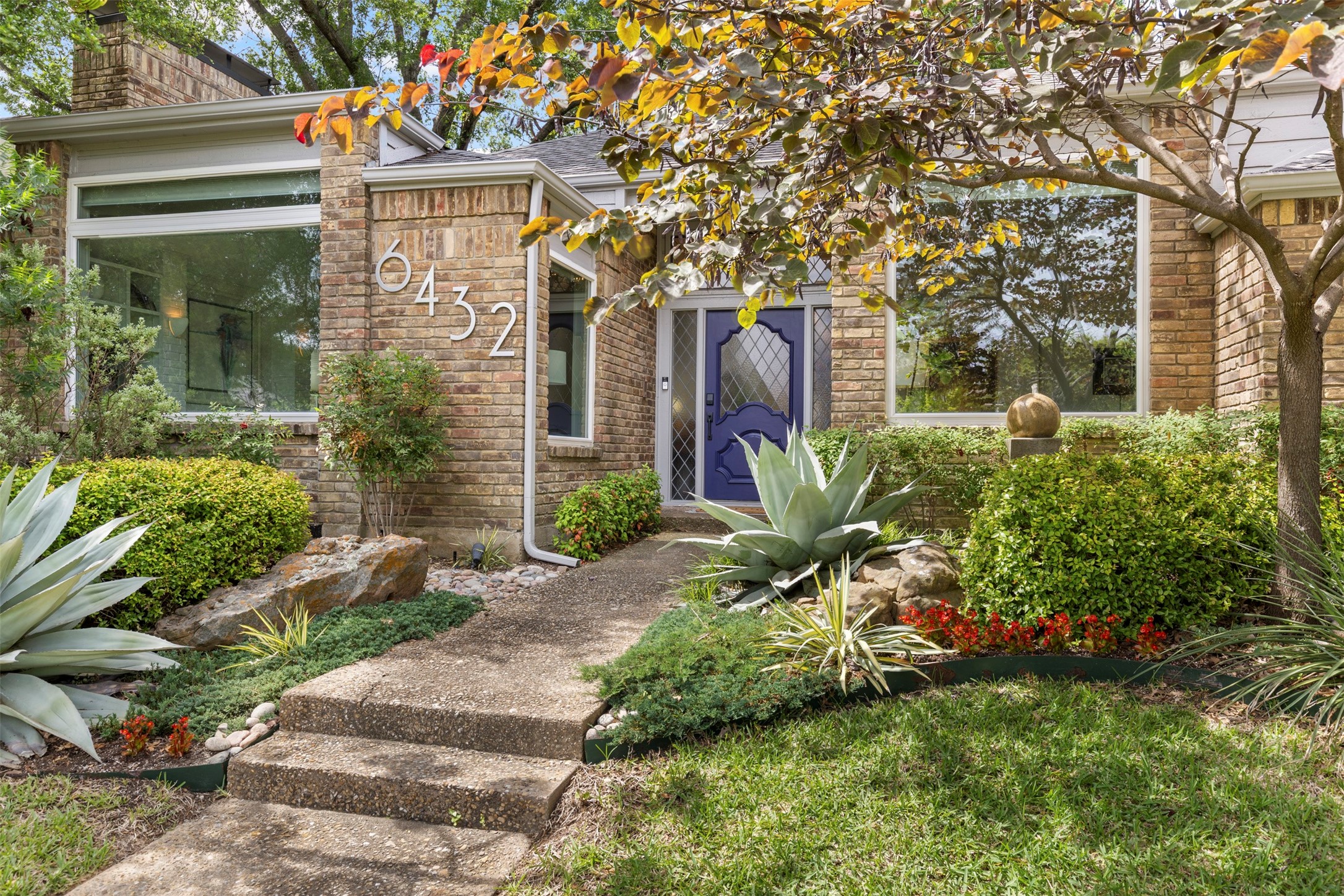 6432 Barkwood Lane Dallas TX 75248