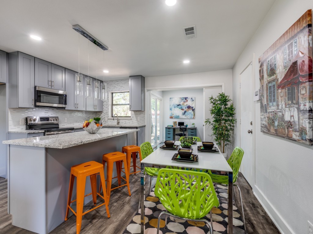 2472 Highwood Drive Dallas TX 75228