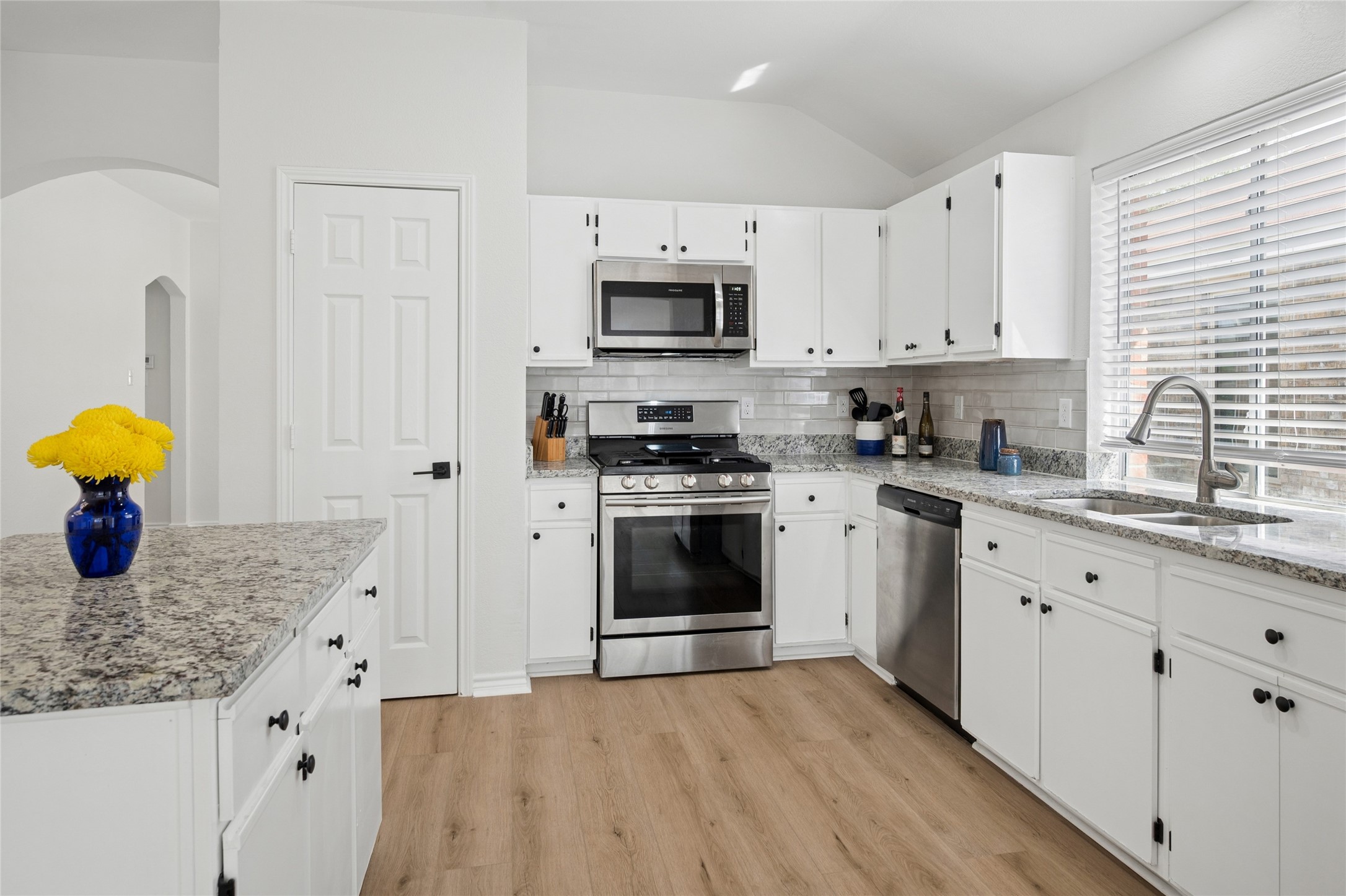7606 Harbor Drive Rowlett TX 75088