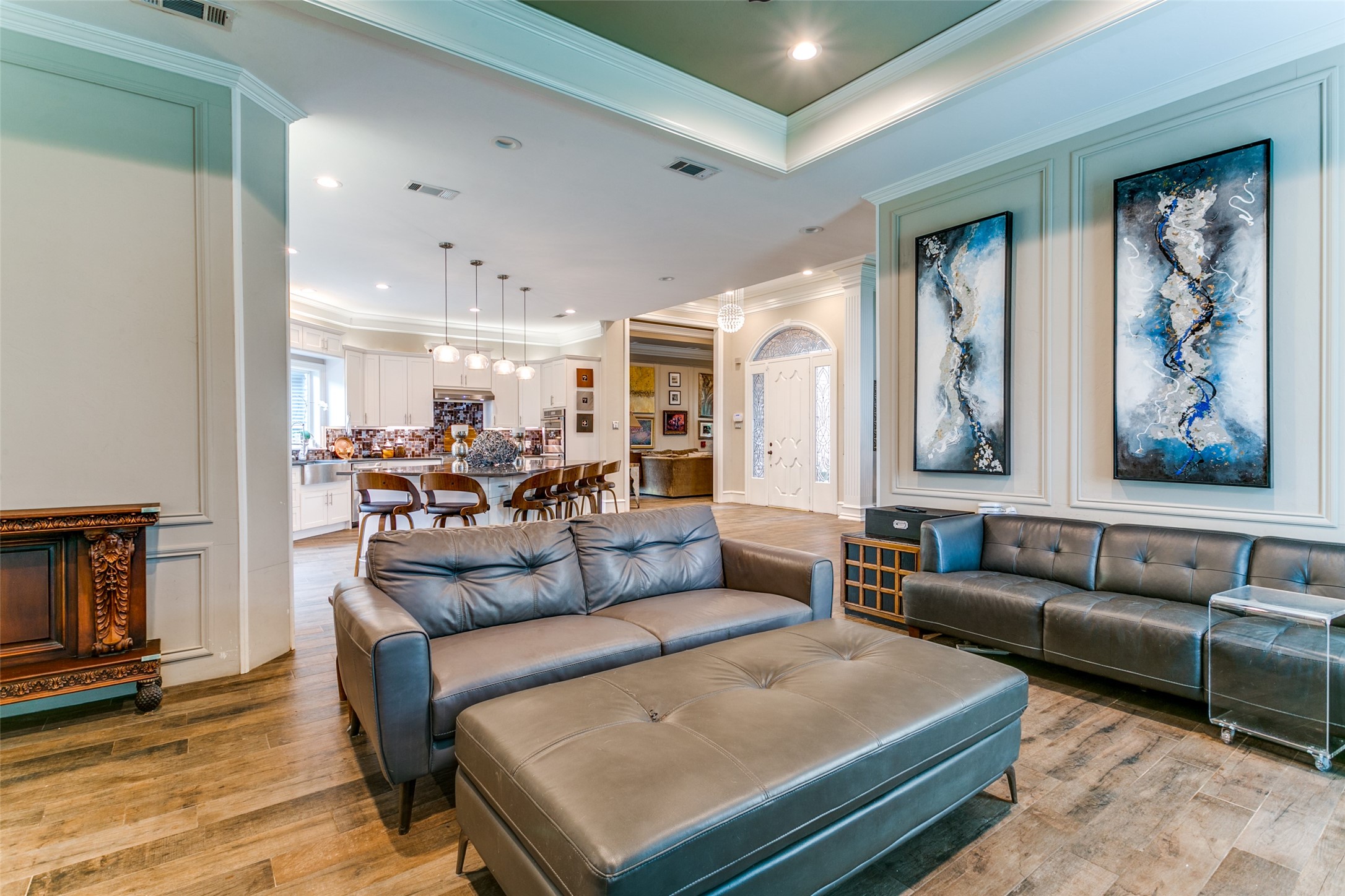 1600 Crockett Circle Irving TX 75038