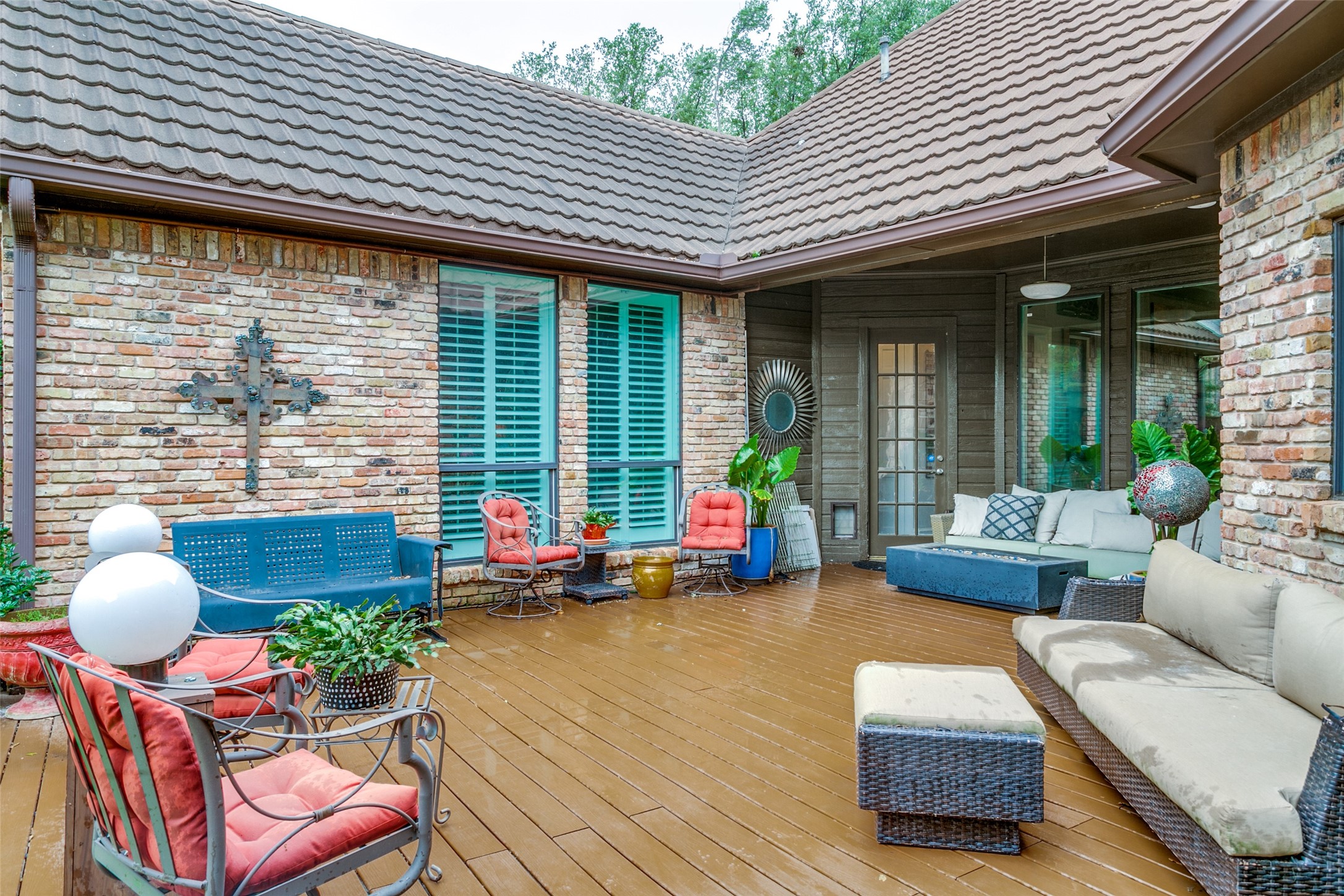 1600 Crockett Circle Irving TX 75038