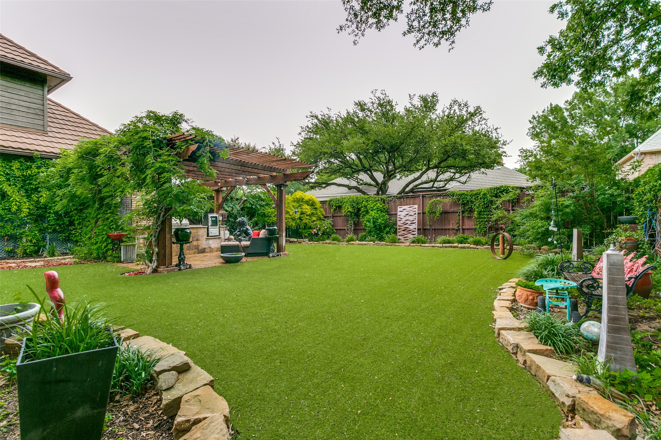 1600 Crockett Circle Irving TX 75038