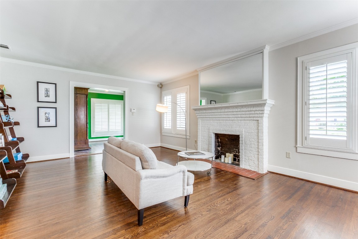5831 Marquita Avenue Dallas TX 75206