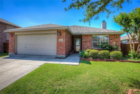 2034 Pine Knot Drive Heartland TX 75126
