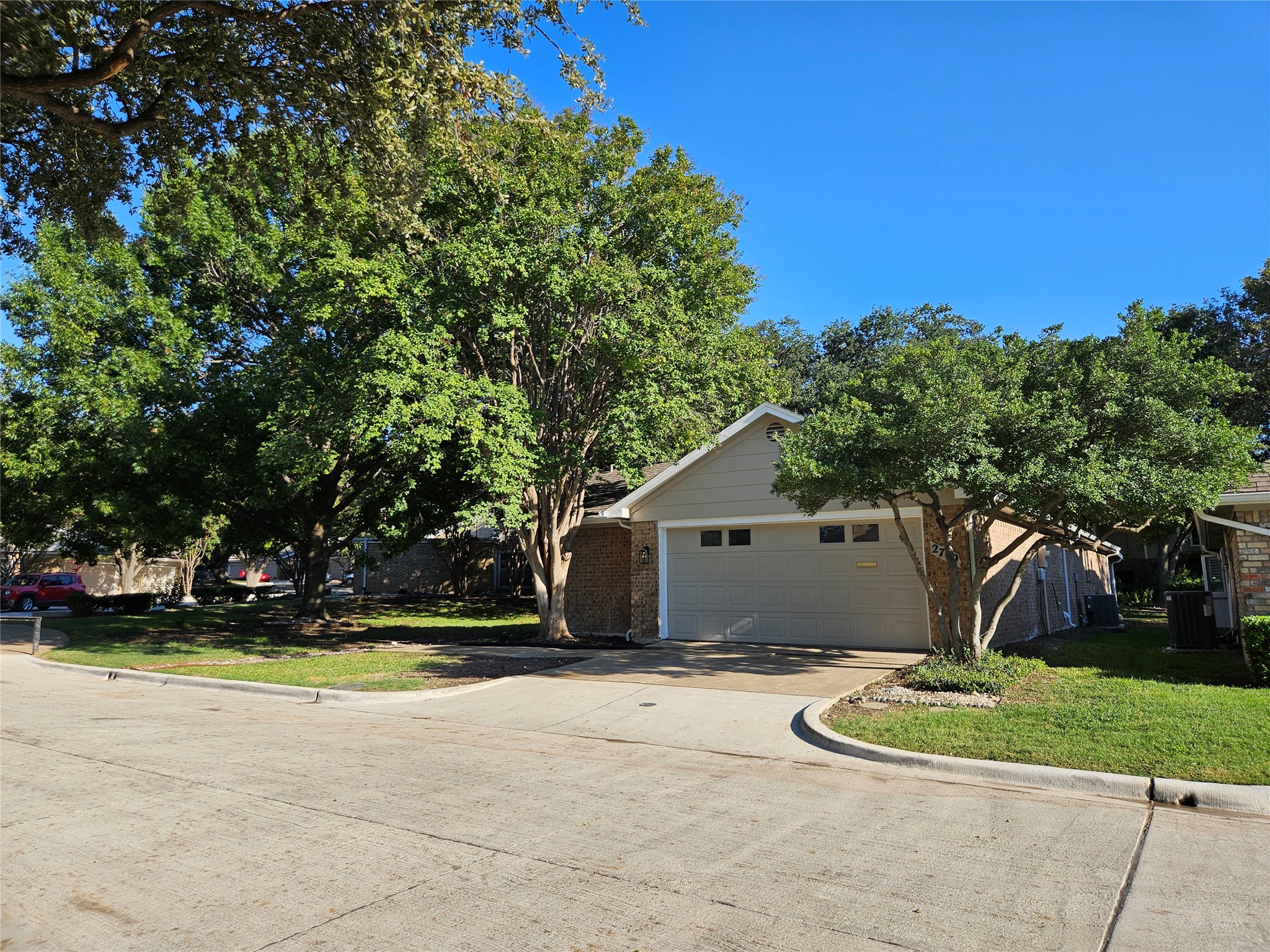 2709 Heather Glen Court Carrollton TX 75006