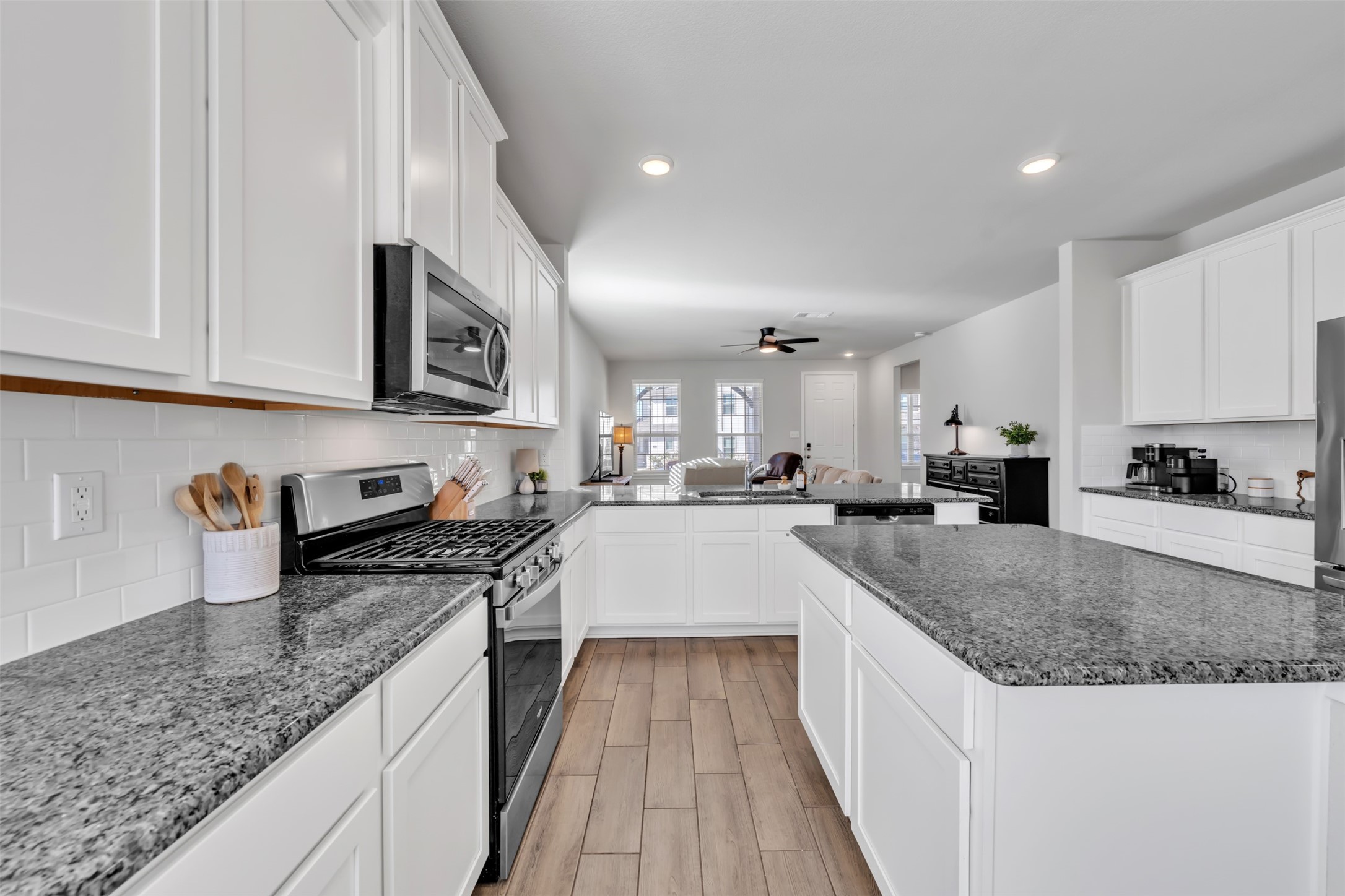 2933 Dixondale Drive Fort Worth TX 76108