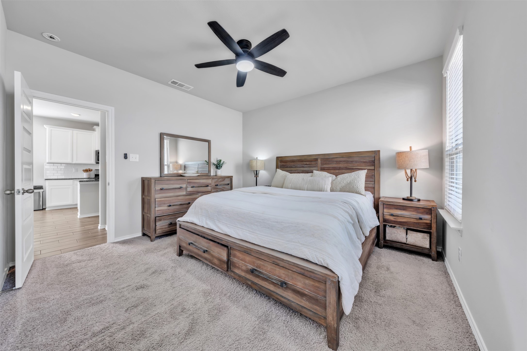 2933 Dixondale Drive Fort Worth TX 76108