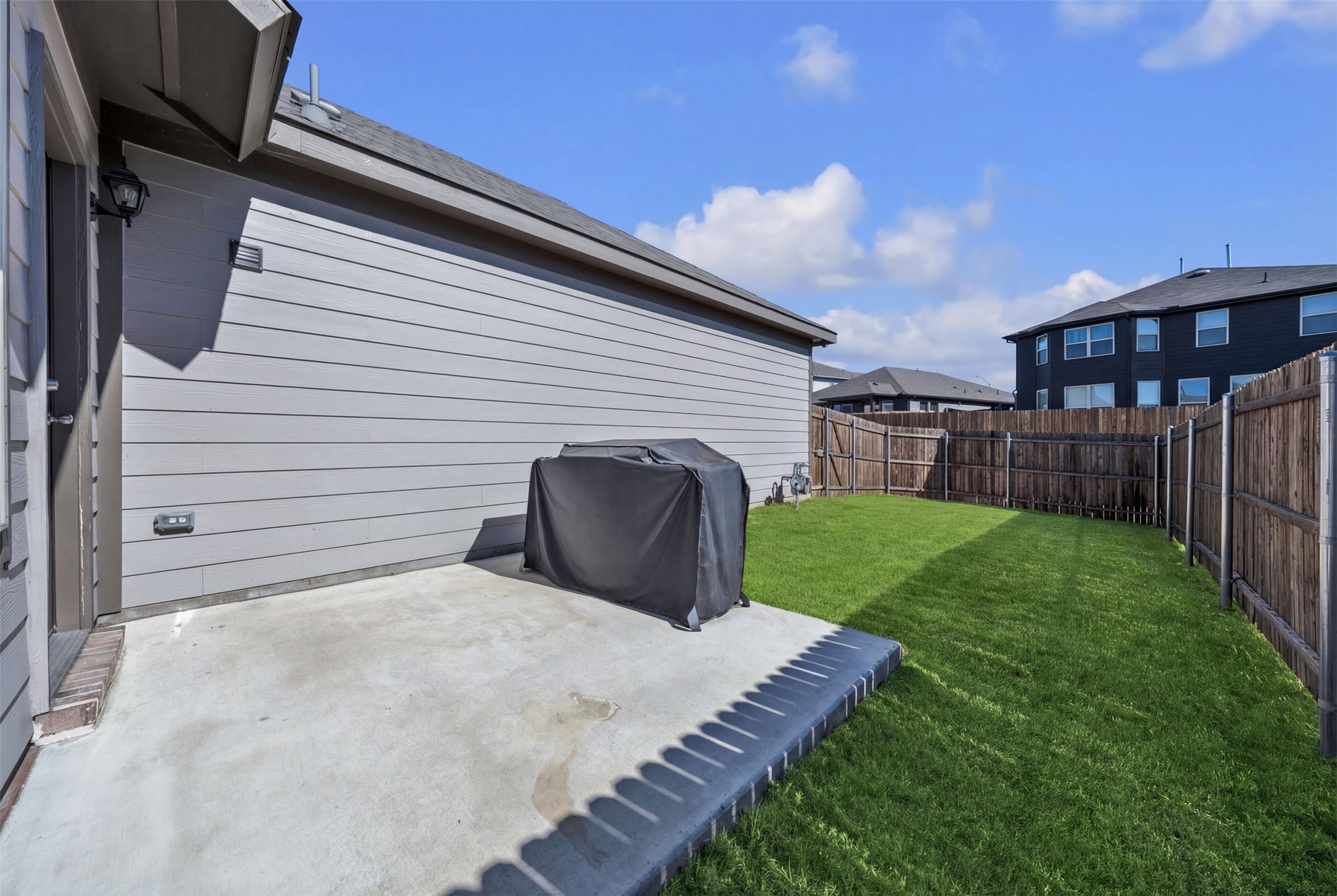 2933 Dixondale Drive Fort Worth TX 76108