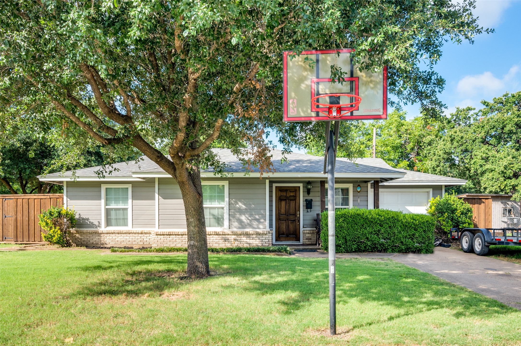 5308 Santa Rosa Drive Haltom City TX 76117