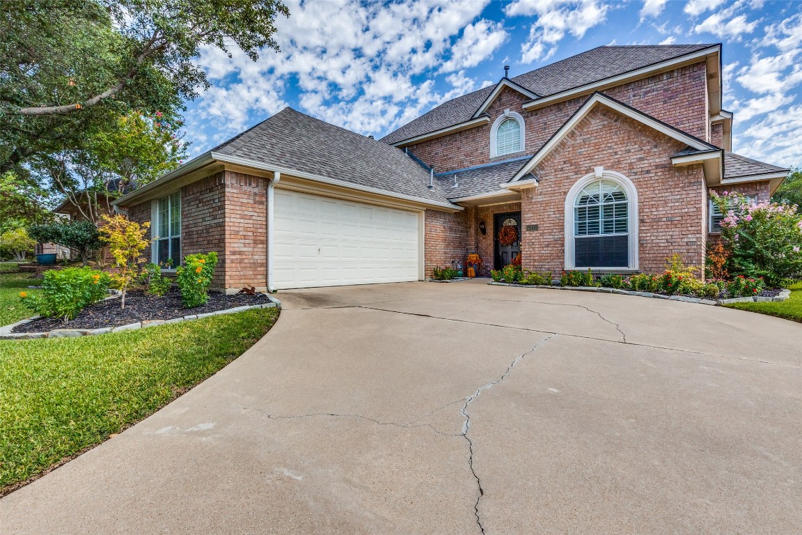 6932 Allen Place Drive Fort Worth TX 76116