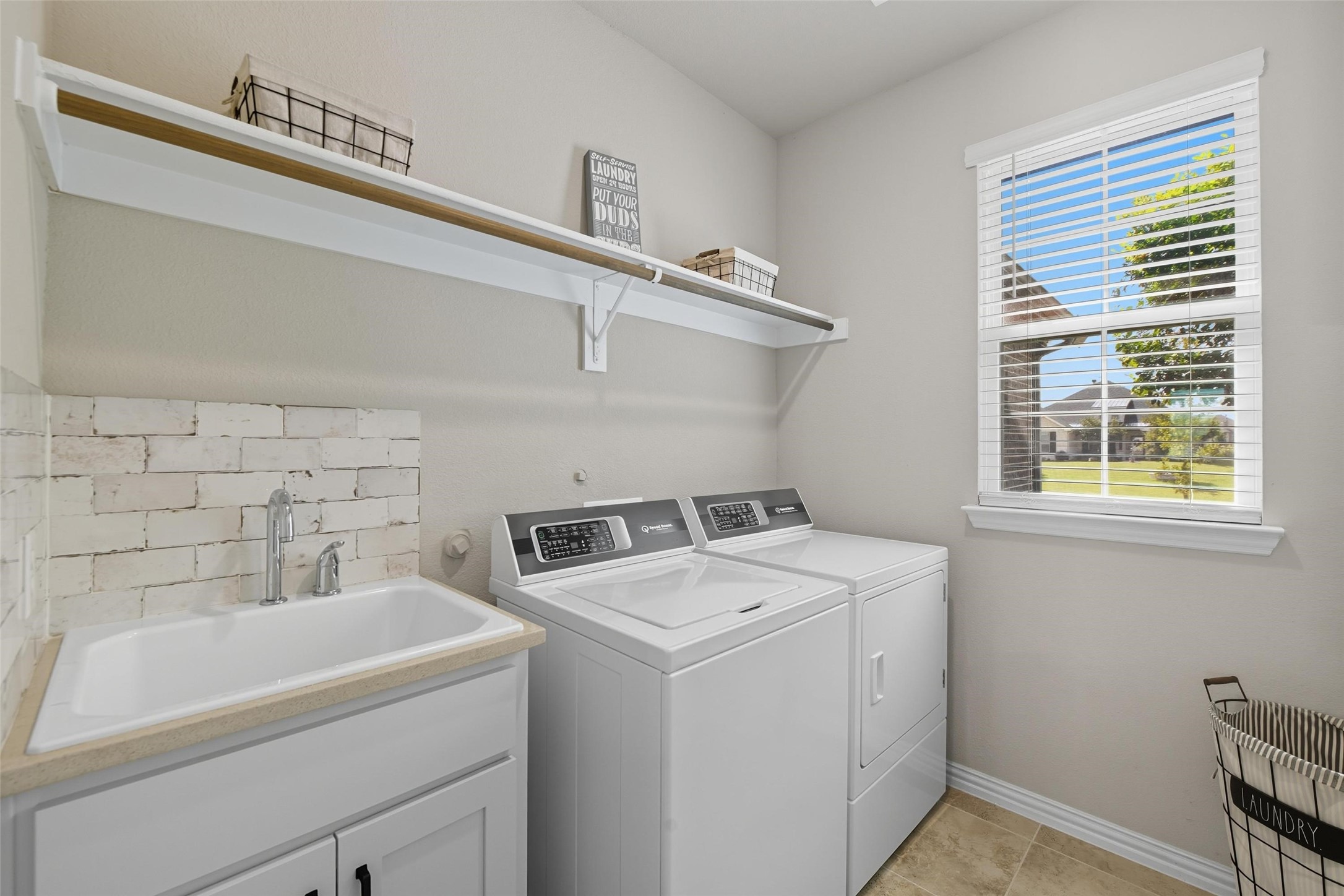 12812 Cold Spring Lane Ponder TX 76259