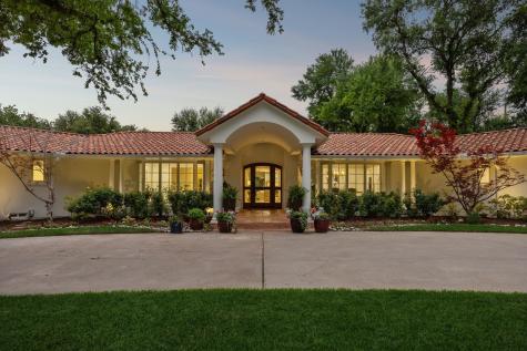 4630 S Lindhurst Avenue Dallas TX 75229