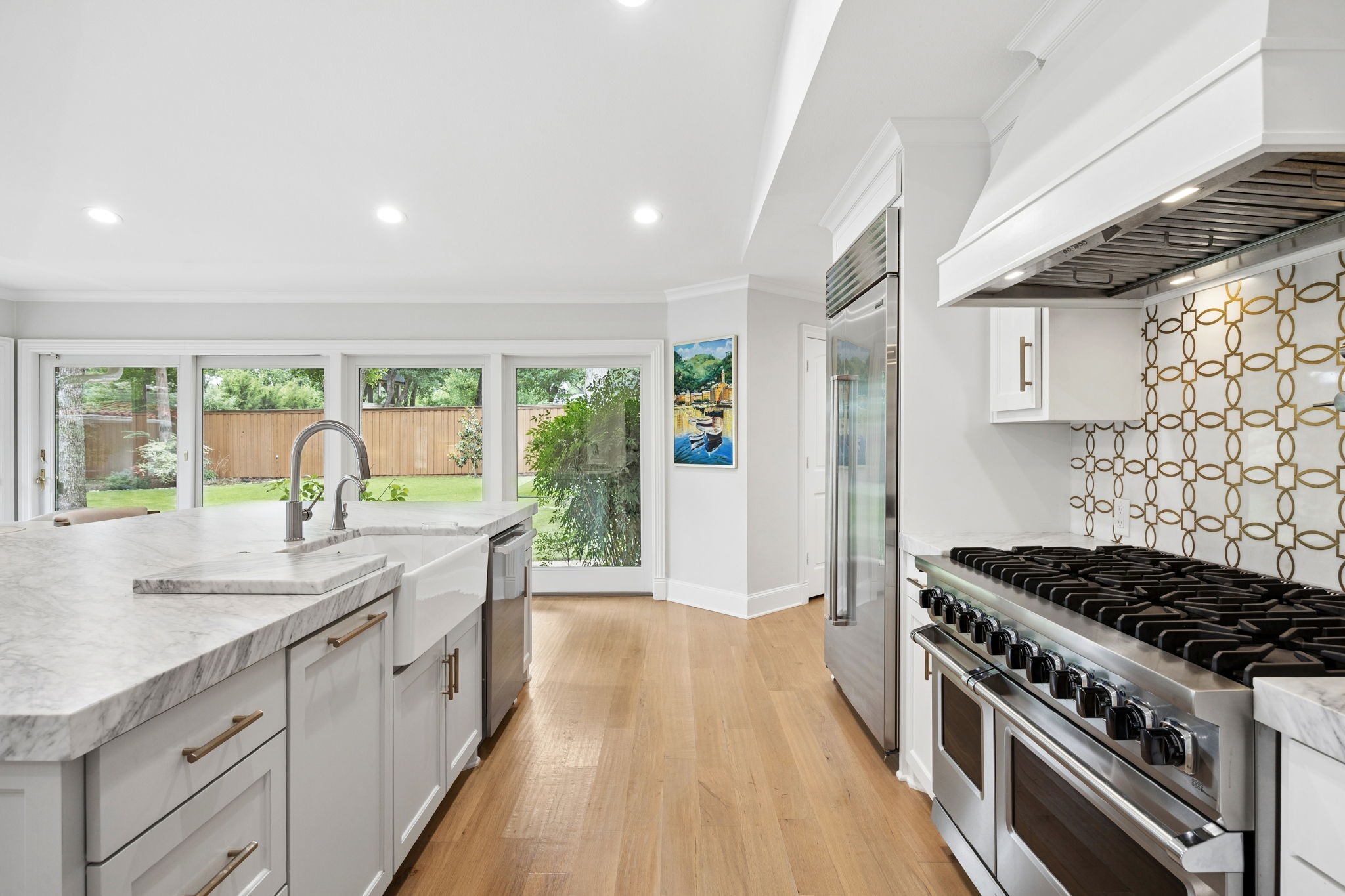 4630 S Lindhurst Avenue Dallas TX 75229