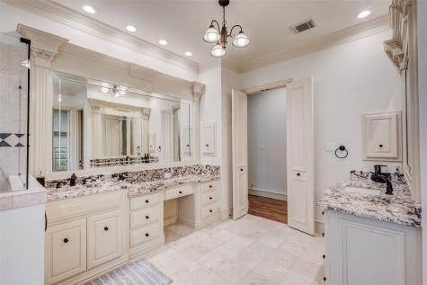5048 Castle Creek Lane Plano TX 75093