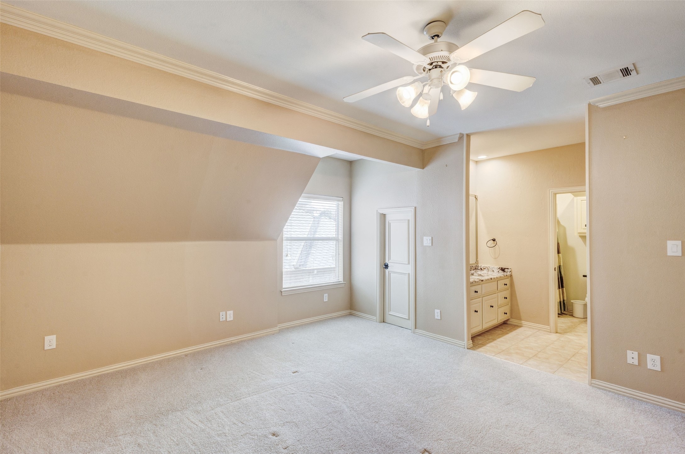 5048 Castle Creek Lane Plano TX 75093