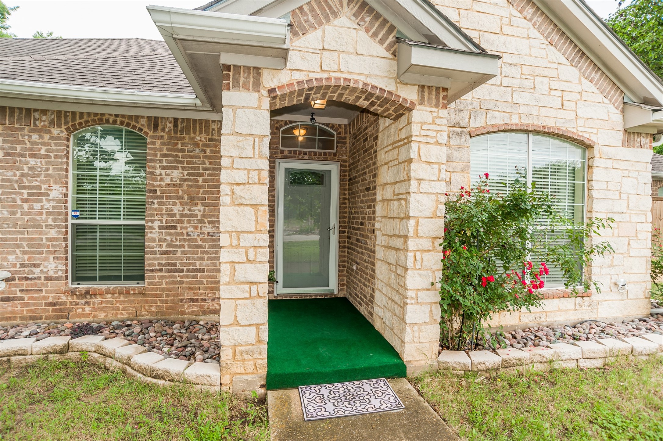 2527 Everton Drive Lancaster TX 75134