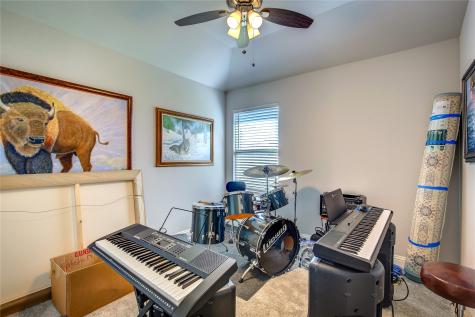 6405 Graceland Drive Greenville TX 75402