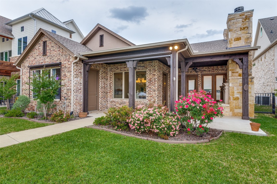 814 Waterpoint Court W Granbury TX 76048