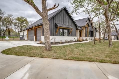 172 Clayton Crossing Springtown TX 76082